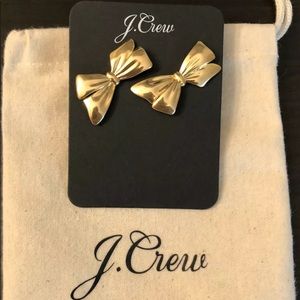NWT J.Crew Gold bow stud earrings